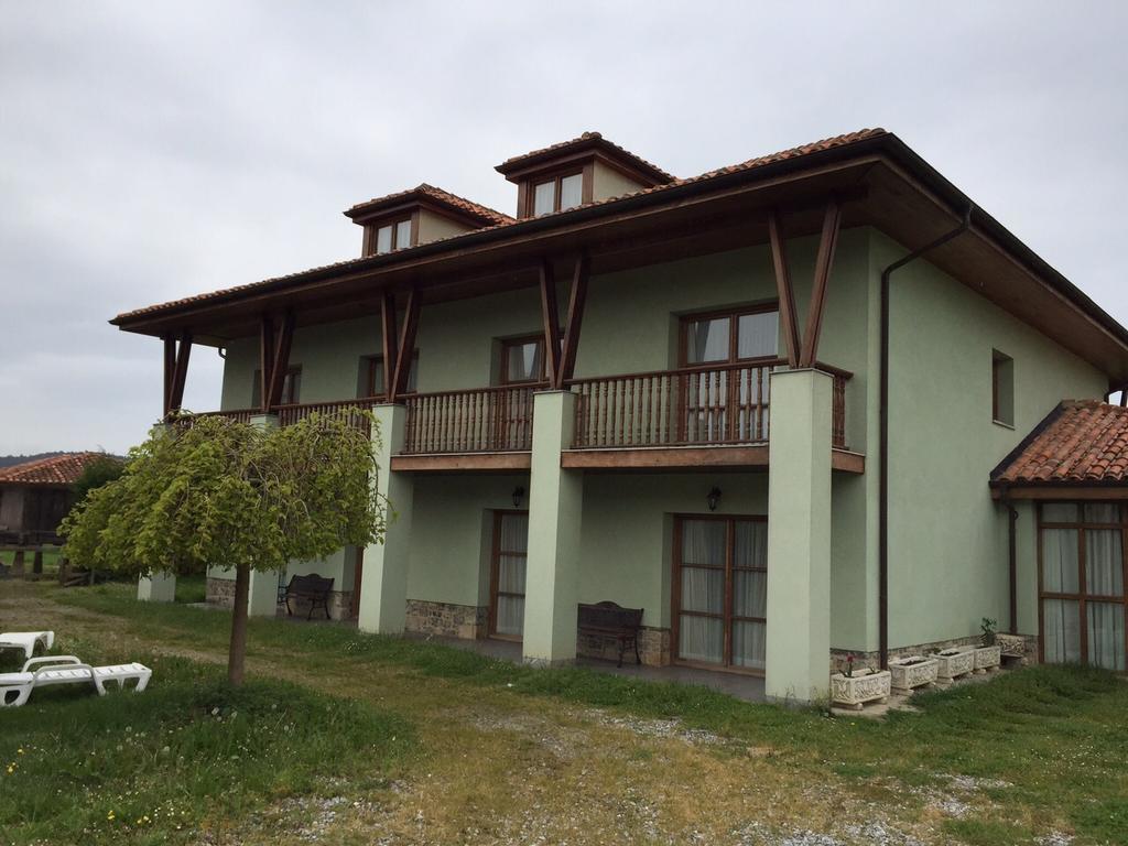 Apartamentos Palacio Bueno Colunga Esterno foto